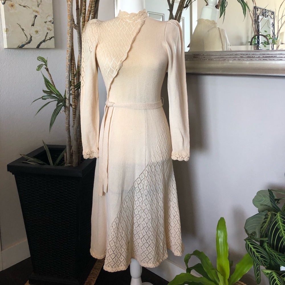 Vintage 60s 70s Miss JoAnn Pointelle Knit Dress